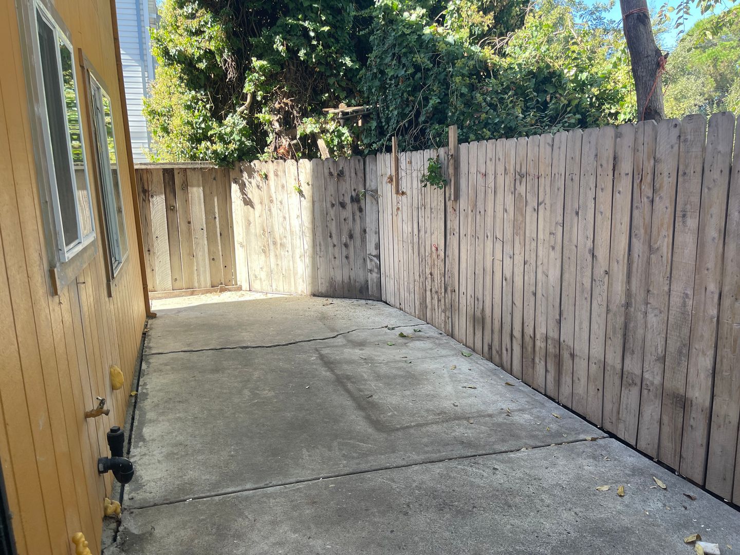 721 E Oak St - Stockton - California - 2 bed, 2 bath rental property