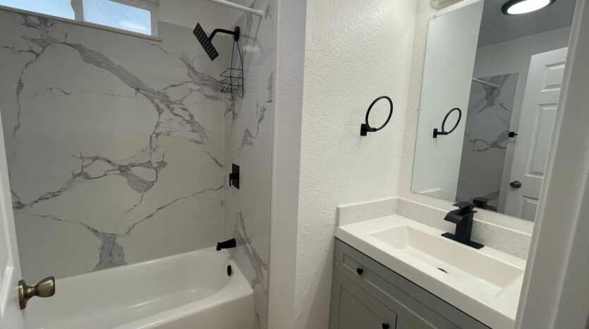 721 E Oak St - Stockton - California - 2 bed, 2 bath rental property