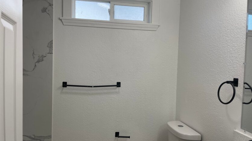 721 E Oak St - Stockton - California - 2 bed, 2 bath rental property