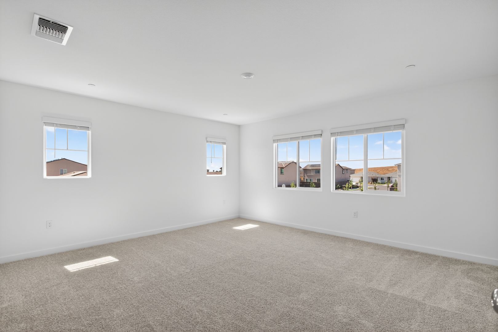 7240 Wakeby Way - Stockton - California - 4 bed, 2.5 bath rental property