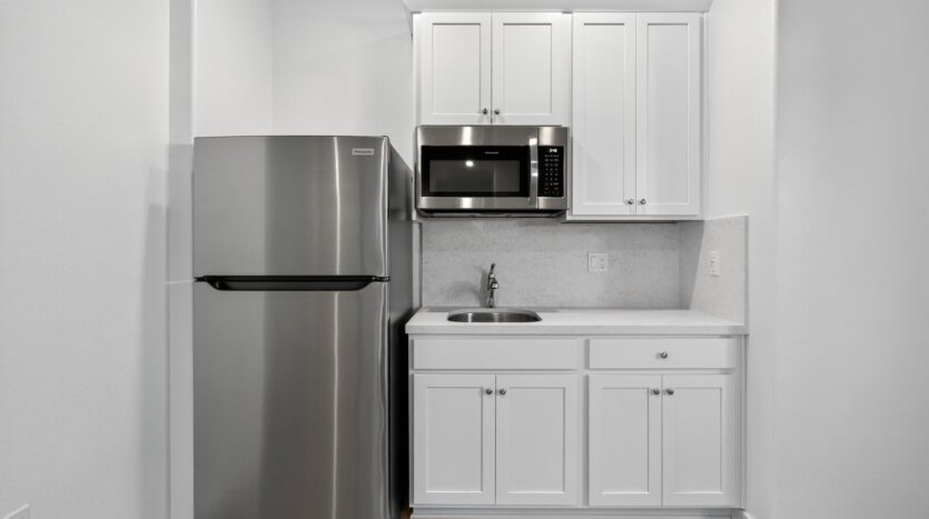 7240 Wakeby Way - Stockton - California - 4 bed, 2.5 bath rental property