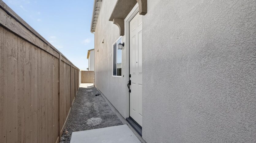7240 Wakeby Way - Stockton - California - 4 bed, 2.5 bath rental property