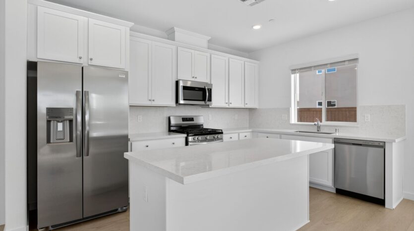 7240 Wakeby Way - Stockton - California - 4 bed, 2.5 bath rental property