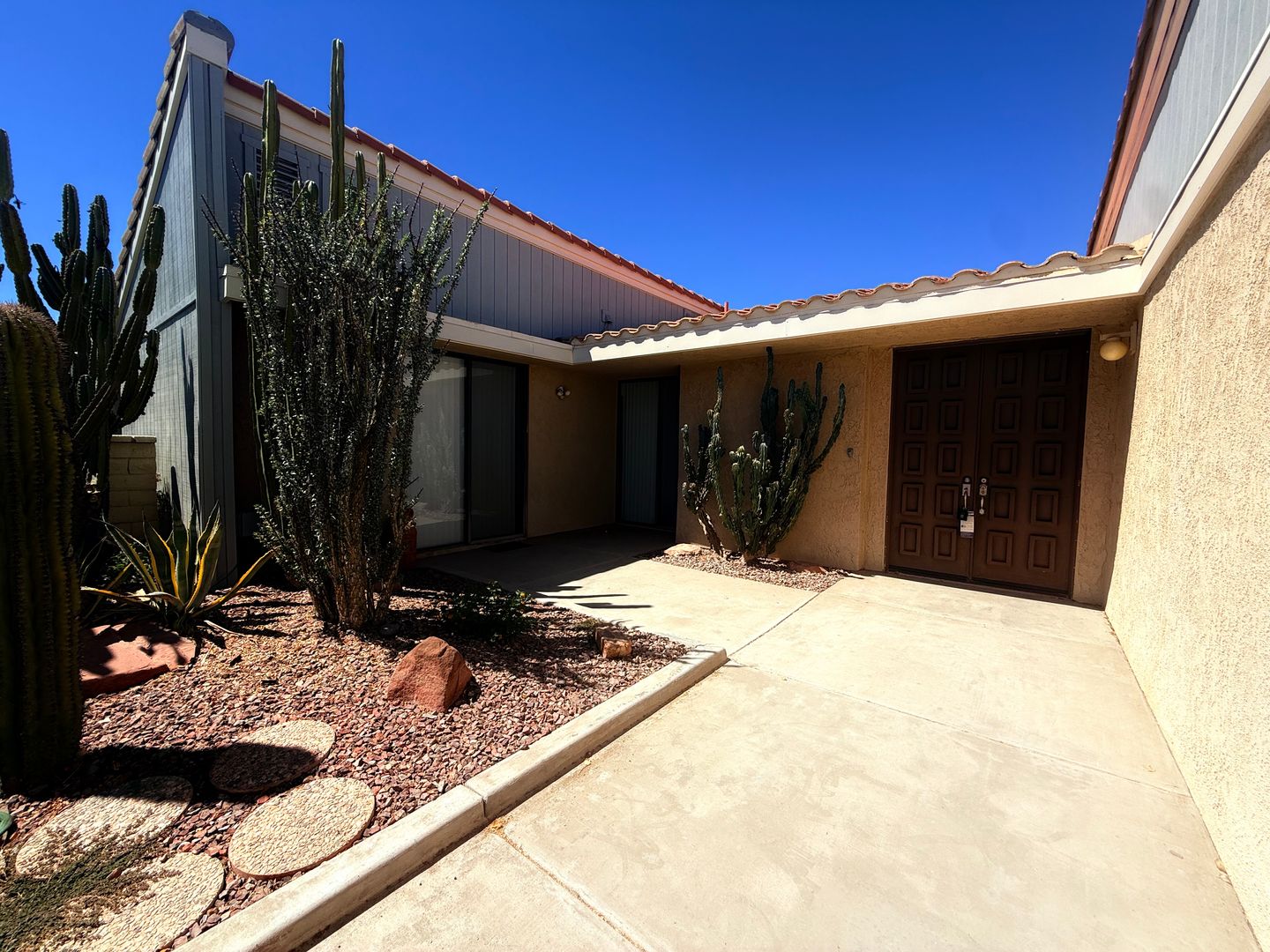 72462 Doheney Dr - Rancho Mirage - California - 3 bed, 3 bath rental property