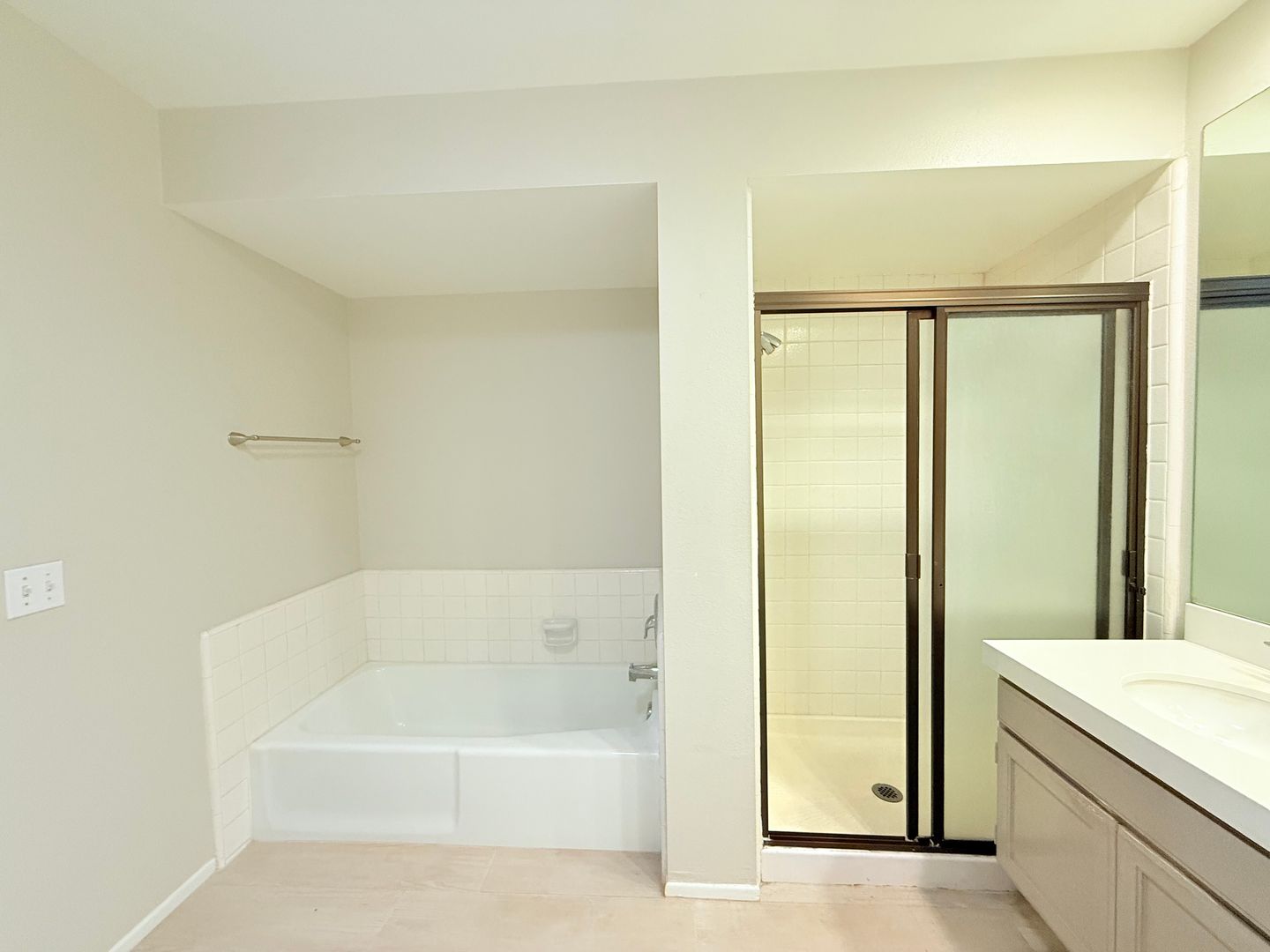 72462 Doheney Dr - Rancho Mirage - California - 3 bed, 3 bath rental property