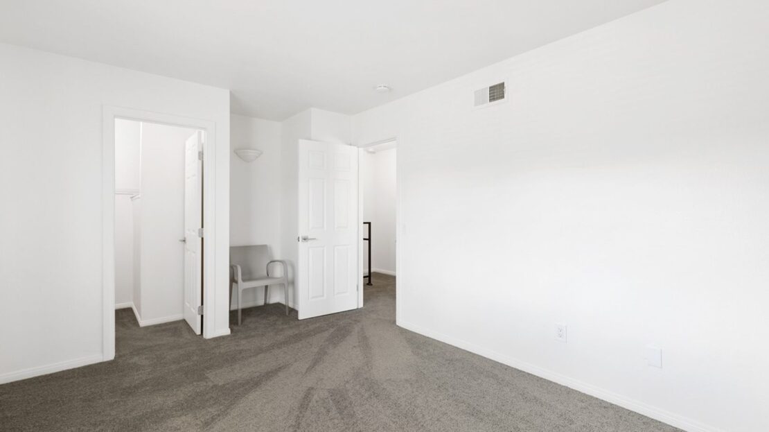 72728 Willow St. Unit 2 - Palm Desert - California - 2 bed, 1 bath rental property