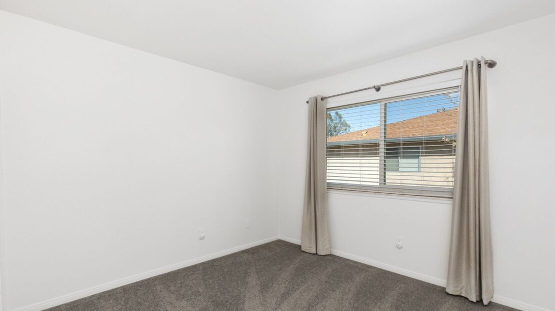 72728 Willow St. Unit 2 - Palm Desert - California - 2 bed, 1 bath rental property