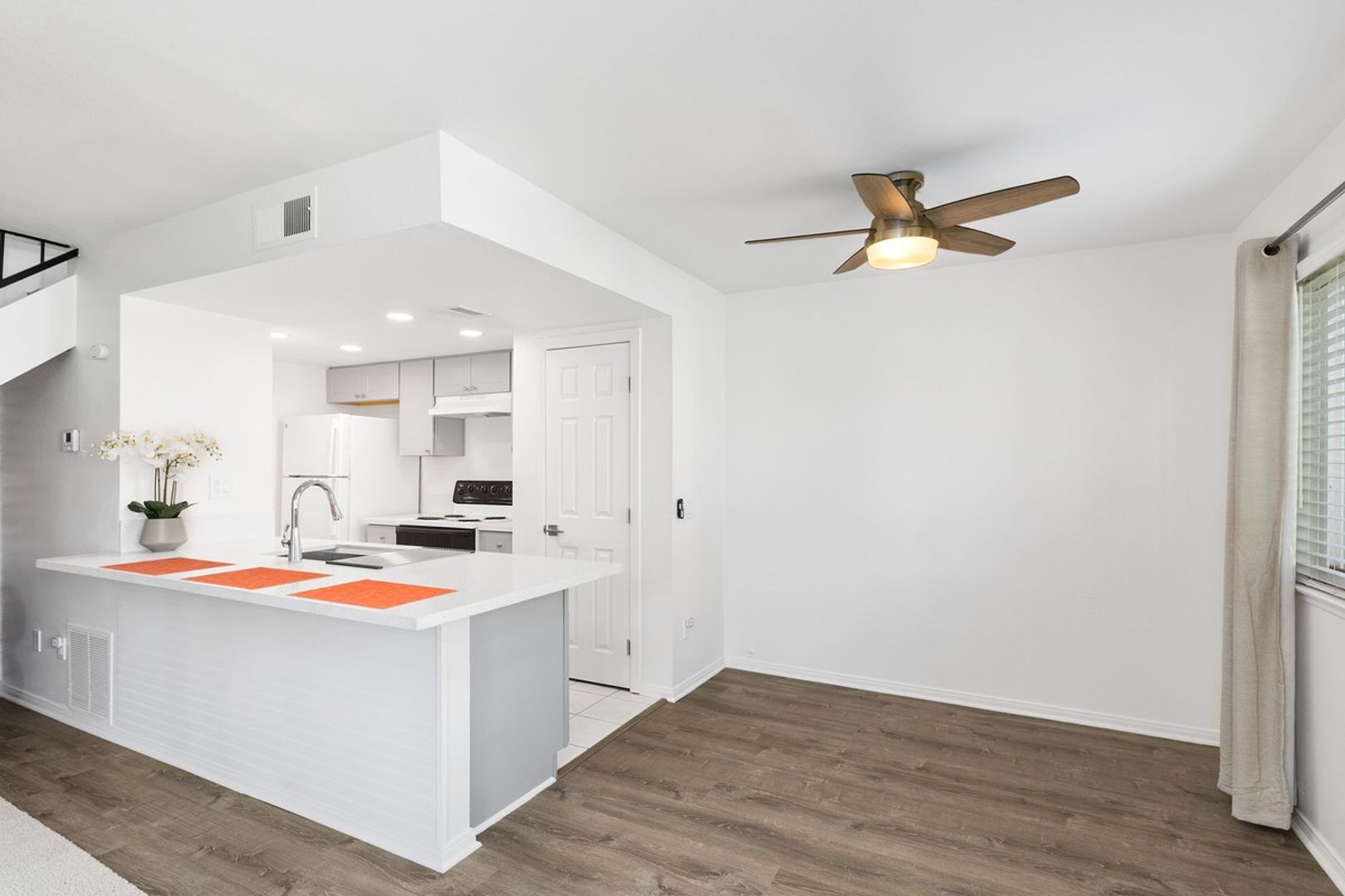 72728 Willow St. Unit 2 - Palm Desert - California - 2 bed, 1 bath rental property