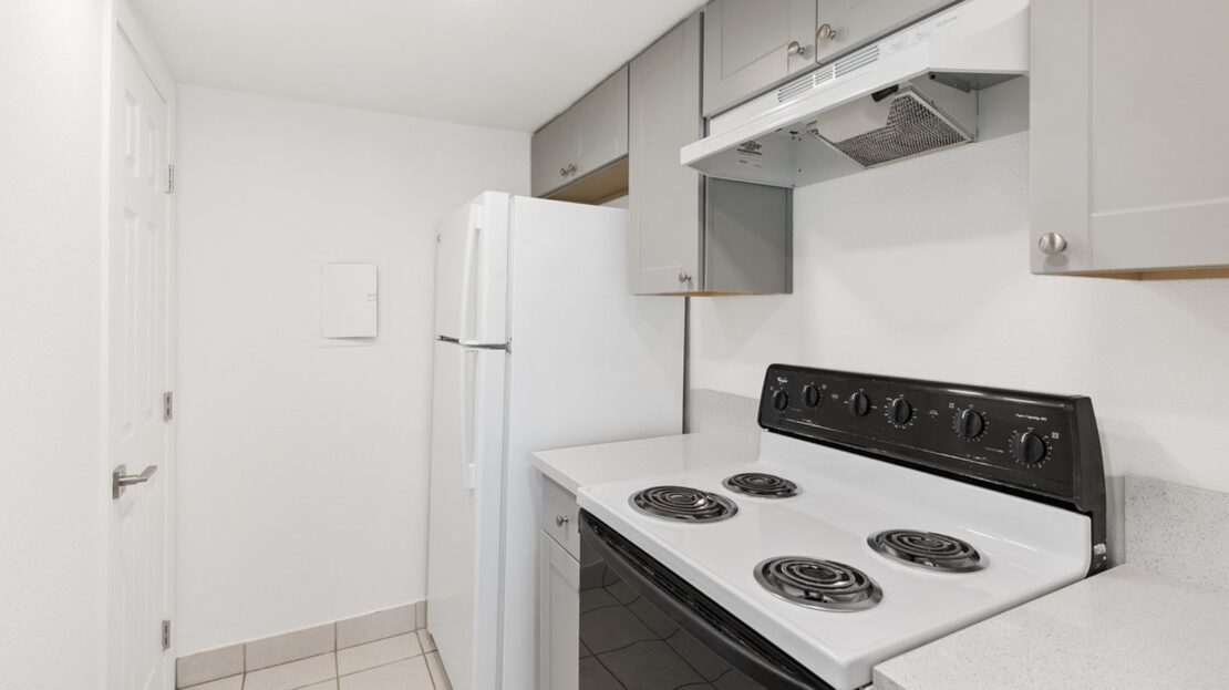 72728 Willow St. Unit 2 - Palm Desert - California - 2 bed, 1 bath rental property