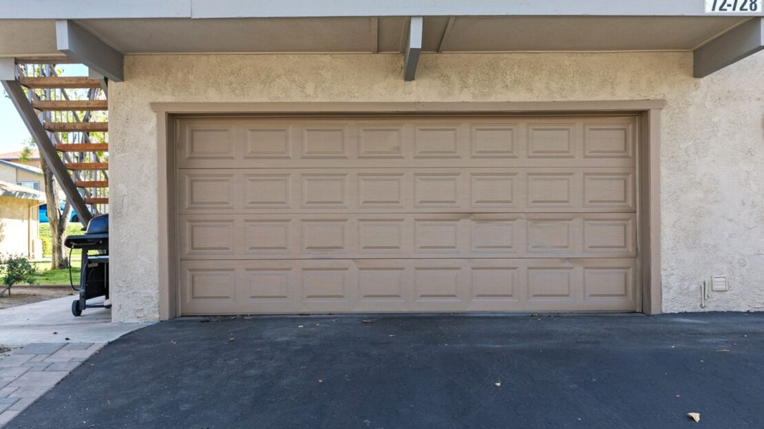 72728 Willow St. Unit 2 - Palm Desert - California - 2 bed, 1 bath rental property