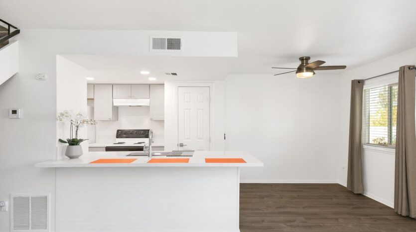 72728 Willow St. Unit 2 - Palm Desert - California - 2 bed, 1 bath rental property