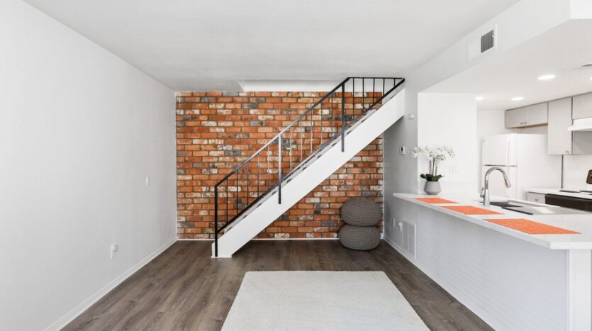 72728 Willow St. Unit 2 - Palm Desert - California - 2 bed, 1 bath rental property