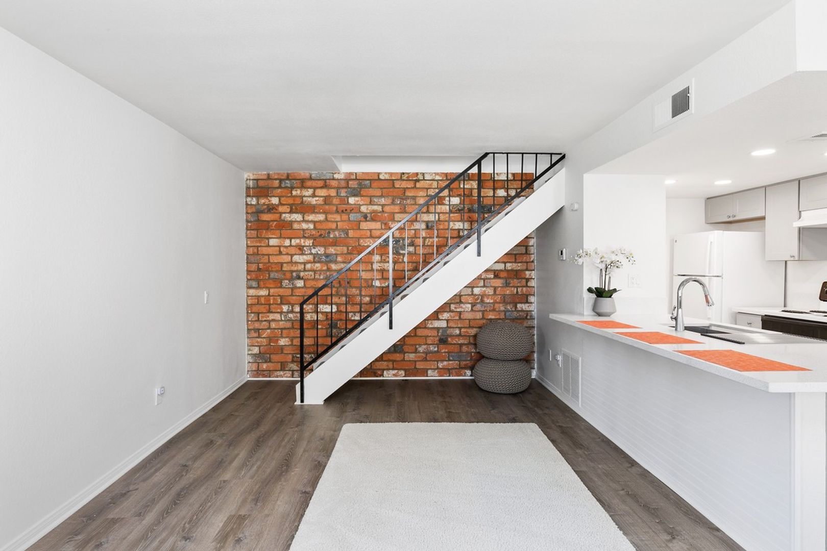 72728 Willow St. Unit 2 - Palm Desert - California - 2 bed, 1 bath rental property