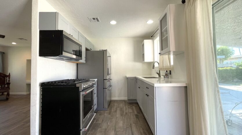 73071 Guadalupe Avenue - Palm Desert - California - 2 bed, 2 bath rental property