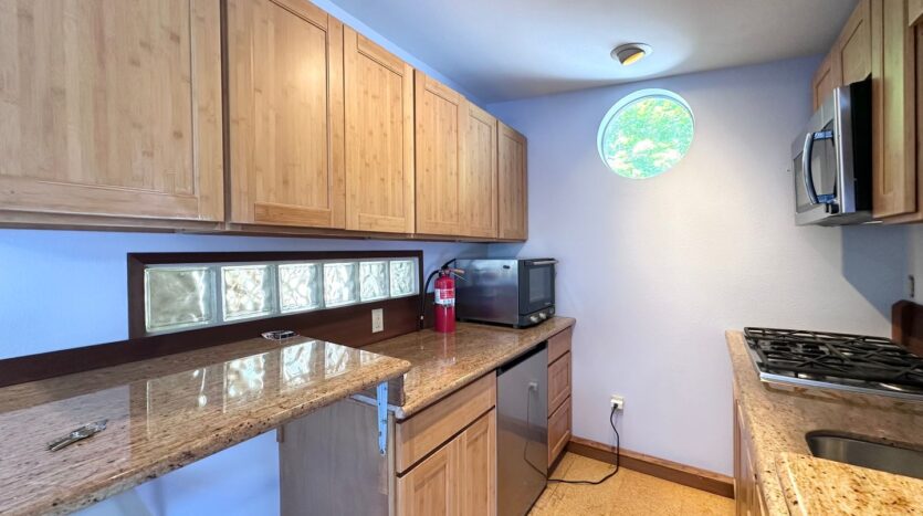 7330 SW 53rd  - Portland - Oregon - 1 bath rental property