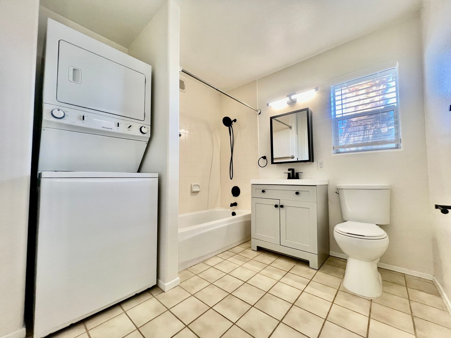 73625 Catalina Way - Unit 04 - Palm Desert - California - 1 bed, 1 bath rental property