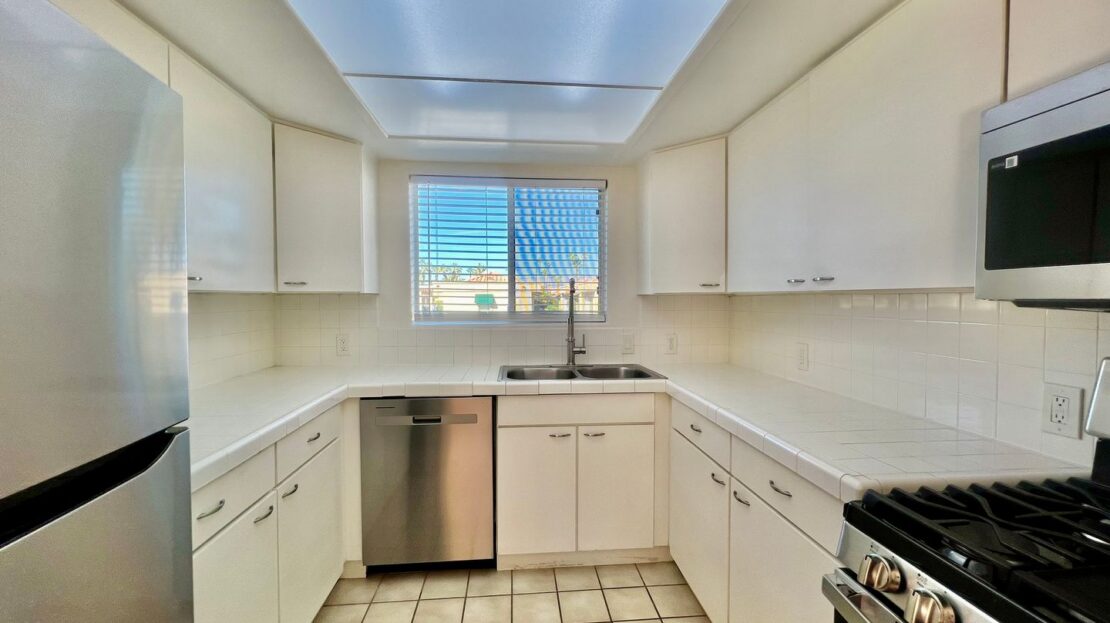 73625 Catalina Way - Unit 04 - Palm Desert - California - 1 bed, 1 bath rental property