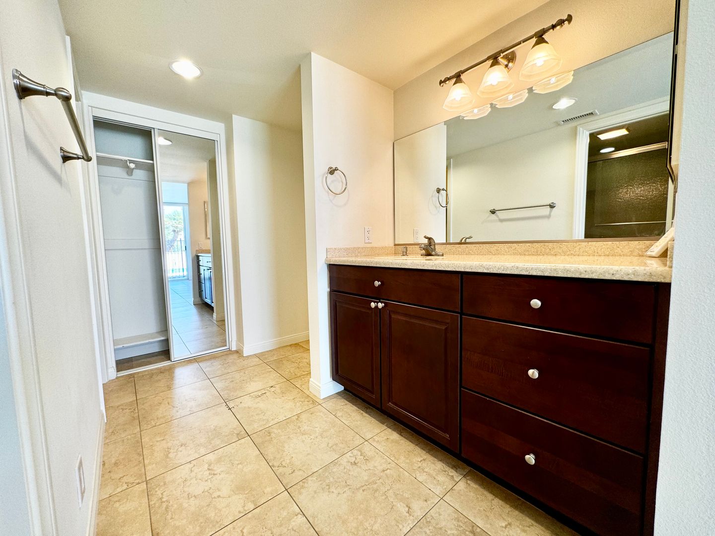 73950 Grapevine St - Unit B - Palm Desert - California - 2 bed, 2 bath rental property