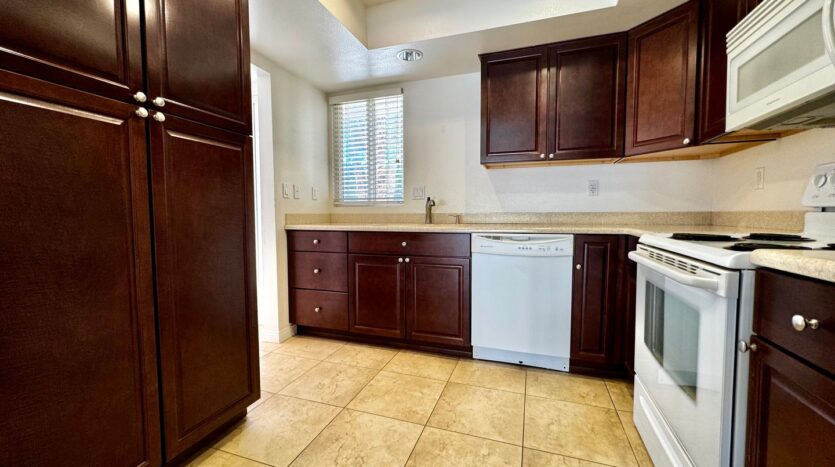 73950 Grapevine St - Unit B - Palm Desert - California - 2 bed, 2 bath rental property