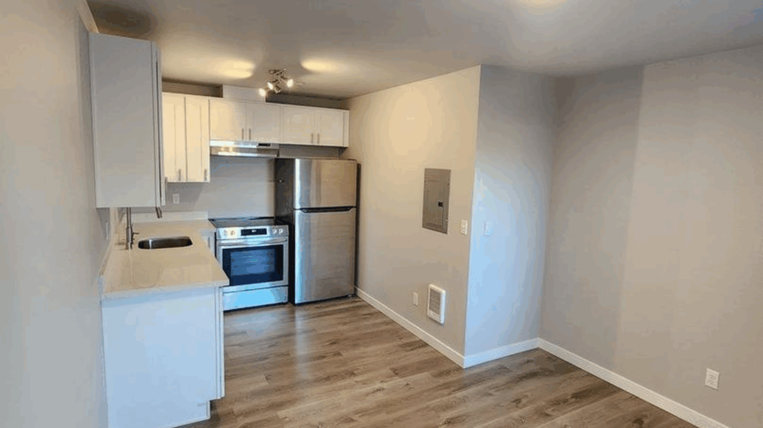 7626 Pacific Ave - 301 - Tacoma - Washington - 1 bed, 1 bath rental property