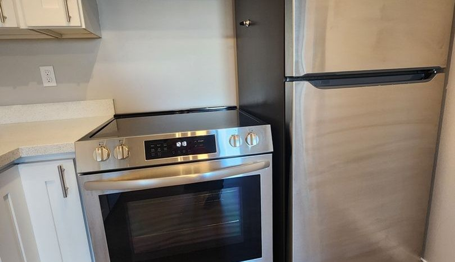 7626 Pacific Ave - 301 - Tacoma - Washington - 1 bed, 1 bath rental property