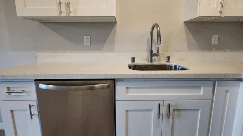 7626 Pacific Ave - 301 - Tacoma - Washington - 1 bed, 1 bath rental property