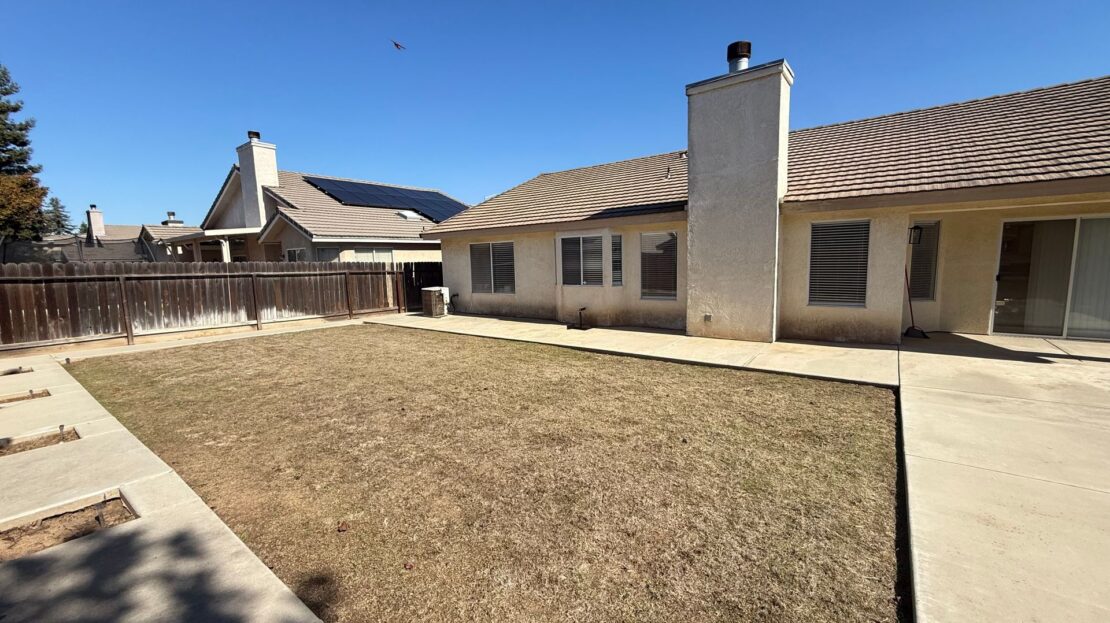 7631 N. State Street  - Fresno - California - 3 bed, 2.5 bath rental property