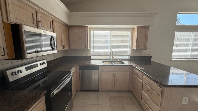 7631 N. State Street  - Fresno - California - 3 bed, 2.5 bath rental property