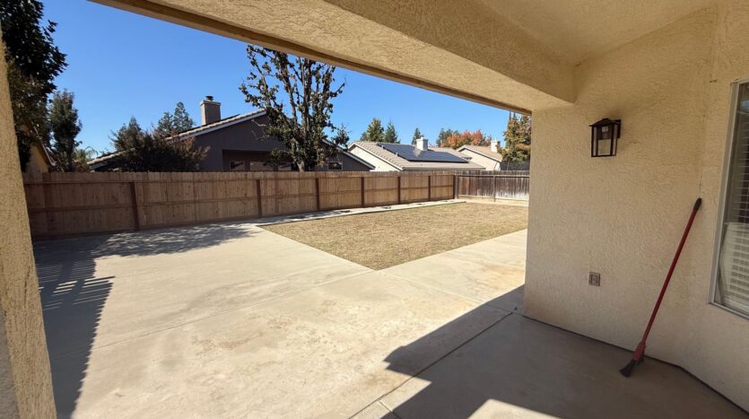 7631 N. State Street  - Fresno - California - 3 bed, 2.5 bath rental property