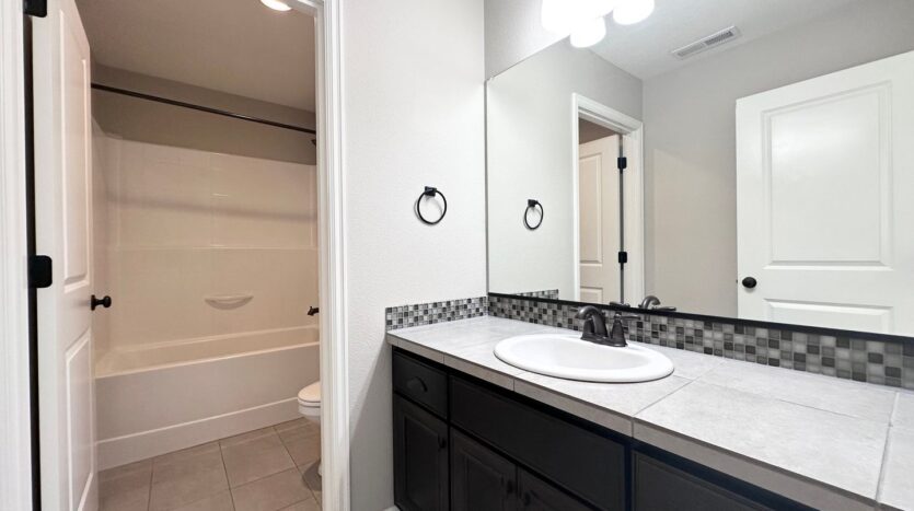 7698 NW Catalpa St. - Portland - Oregon - 5 bed, 3 bath rental property