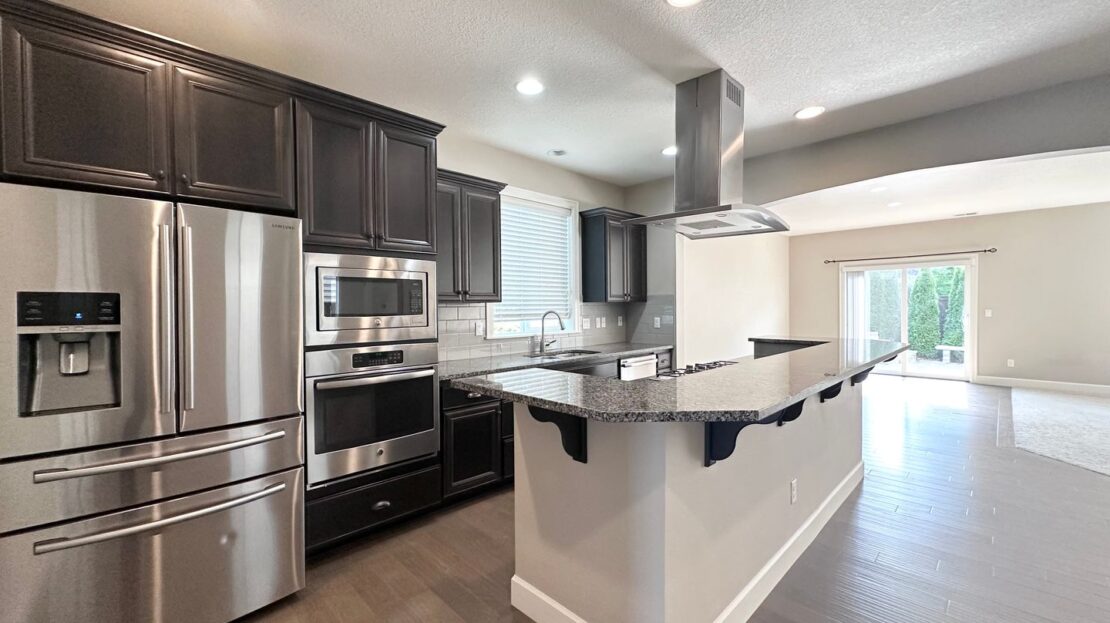 7698 NW Catalpa St. - Portland - Oregon - 5 bed, 3 bath rental property