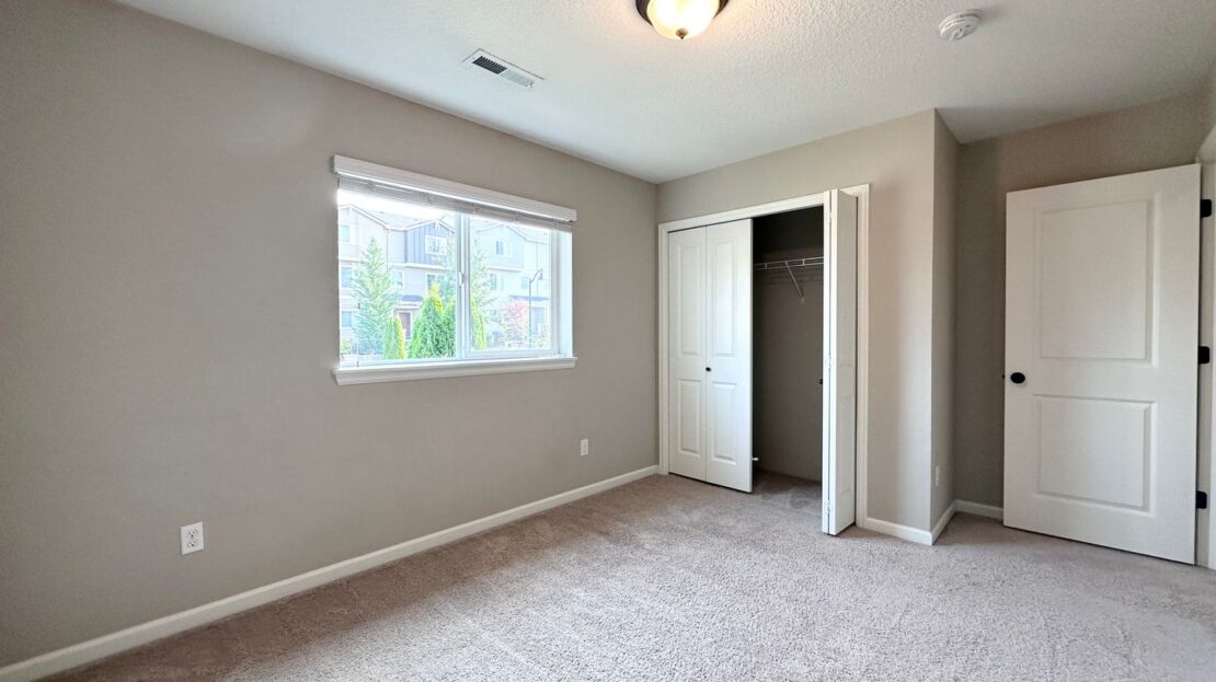 7698 NW Catalpa St. - Portland - Oregon - 5 bed, 3 bath rental property