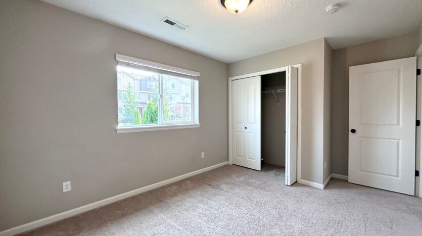 7698 NW Catalpa St. - Portland - Oregon - 5 bed, 3 bath rental property