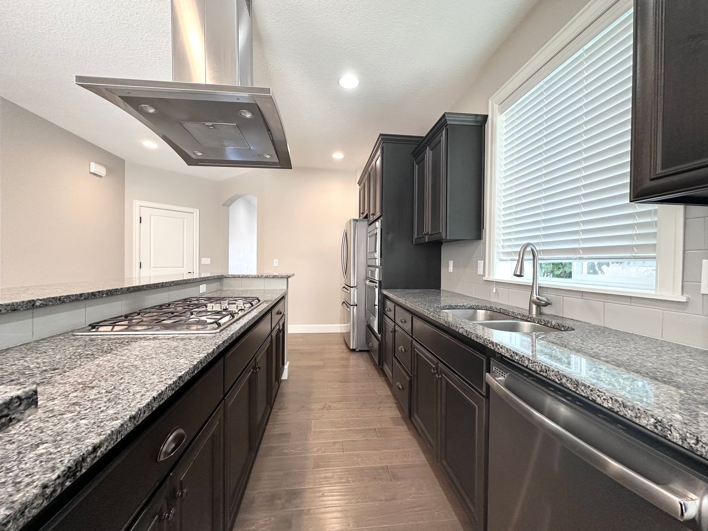 7698 NW Catalpa St. - Portland - Oregon - 5 bed, 3 bath rental property