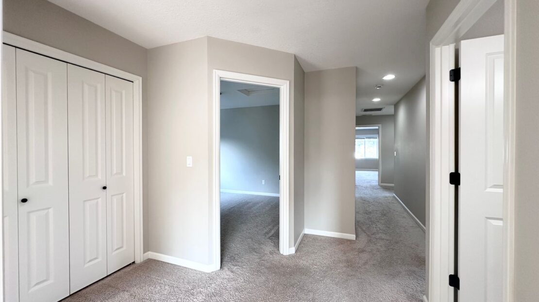 7698 NW Catalpa St. - Portland - Oregon - 5 bed, 3 bath rental property