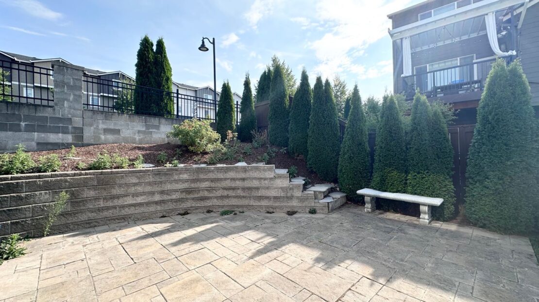 7698 NW Catalpa St. - Portland - Oregon - 5 bed, 3 bath rental property