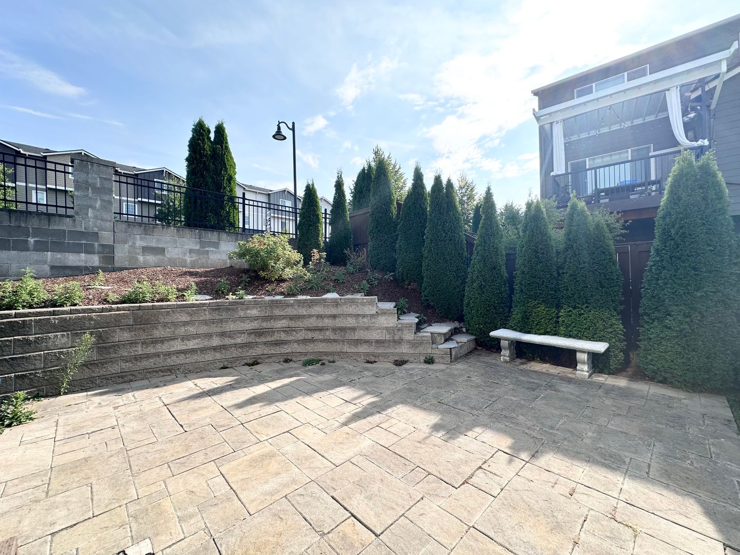 7698 NW Catalpa St. - Portland - Oregon - 5 bed, 3 bath rental property