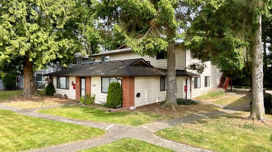 7705 Timber Hill Drive - Unit D - Everett - Washington - 2 bed, 1 bath rental property