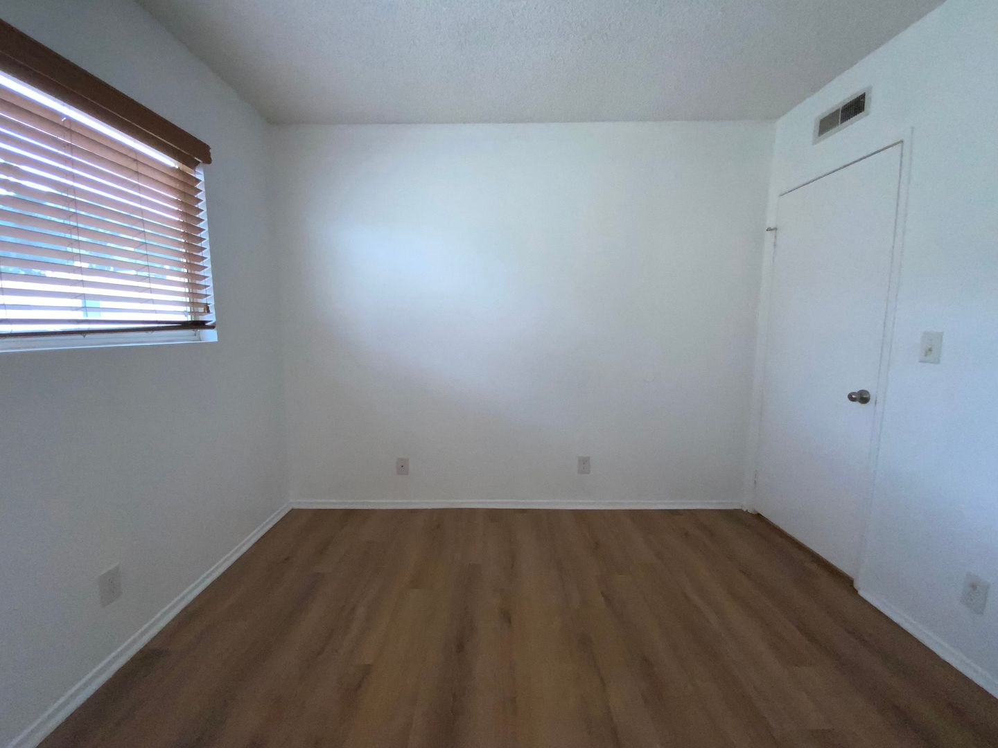 7814 Via Foggia - Burbank - California - 3 bed, 3 bath rental property