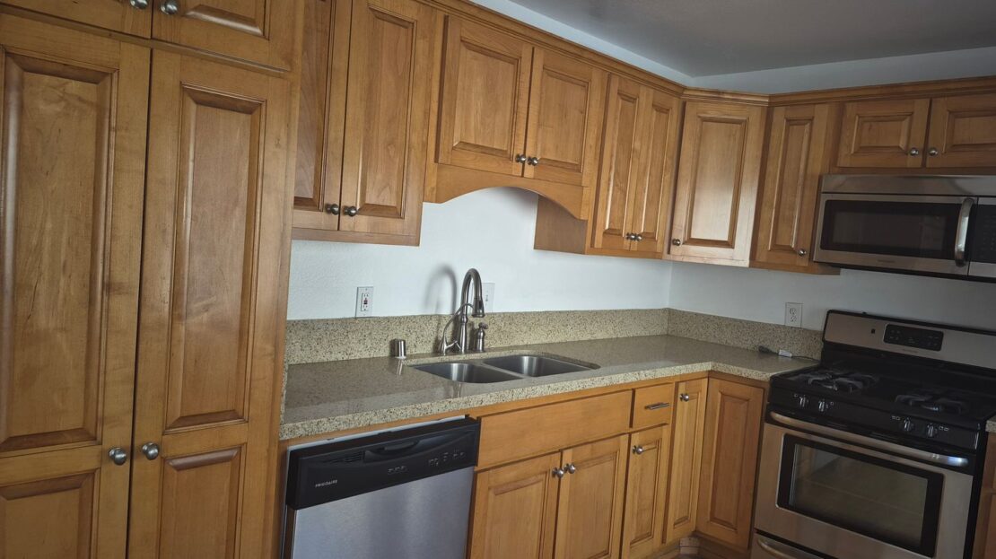 7814 Via Foggia - Burbank - California - 3 bed, 3 bath rental property