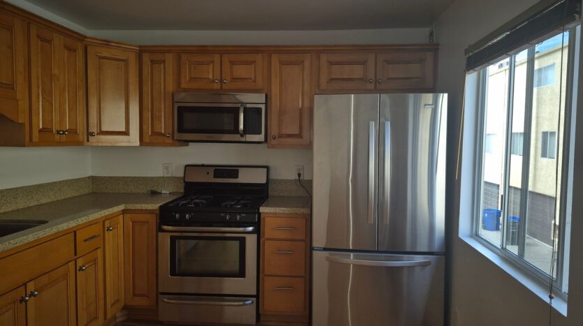 7814 Via Foggia - Burbank - California - 3 bed, 3 bath rental property