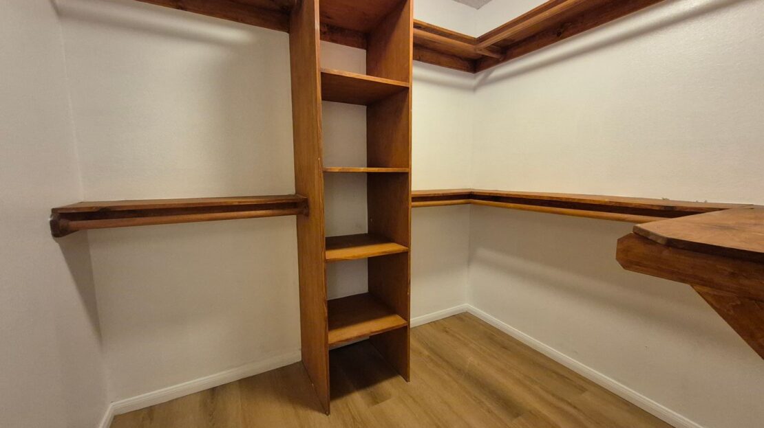 7814 Via Foggia - Burbank - California - 3 bed, 3 bath rental property