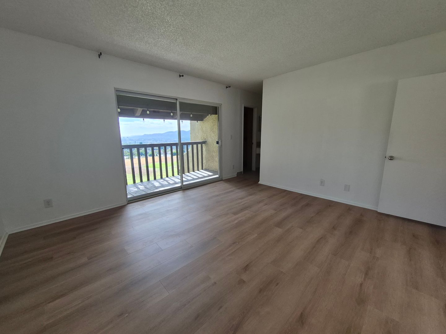 7814 Via Foggia - Burbank - California - 3 bed, 3 bath rental property