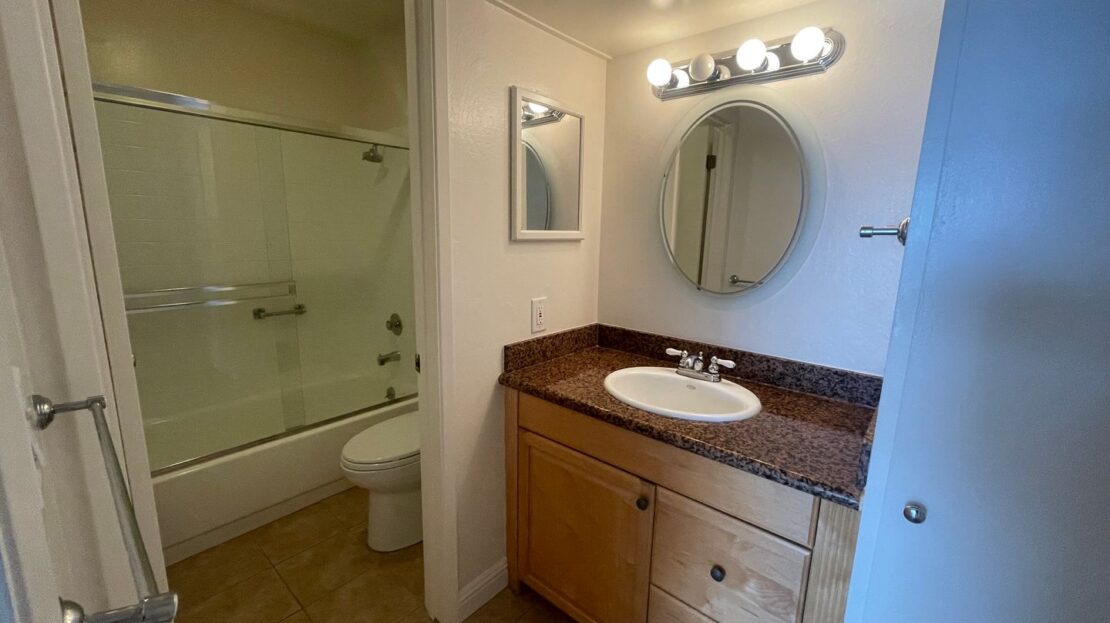 8 Admiral Drive #223 - Emeryville - California - 1 bed, 1 bath rental property