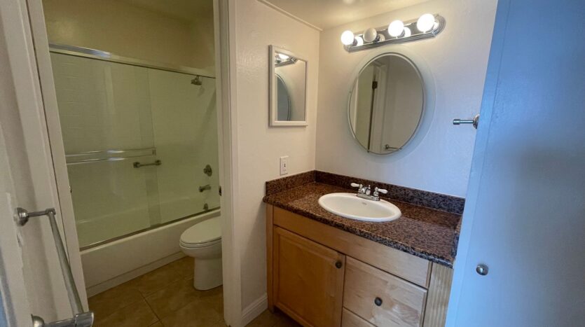8 Admiral Drive #223 - Emeryville - California - 1 bed, 1 bath rental property