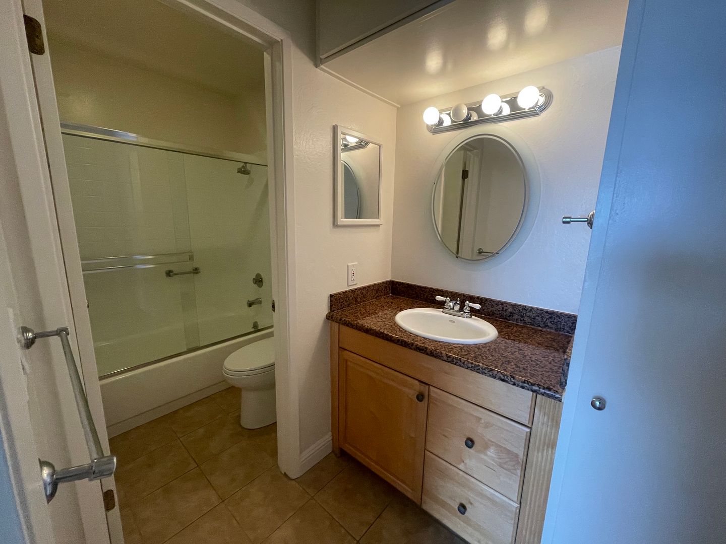 8 Admiral Drive #223 - Emeryville - California - 1 bed, 1 bath rental property