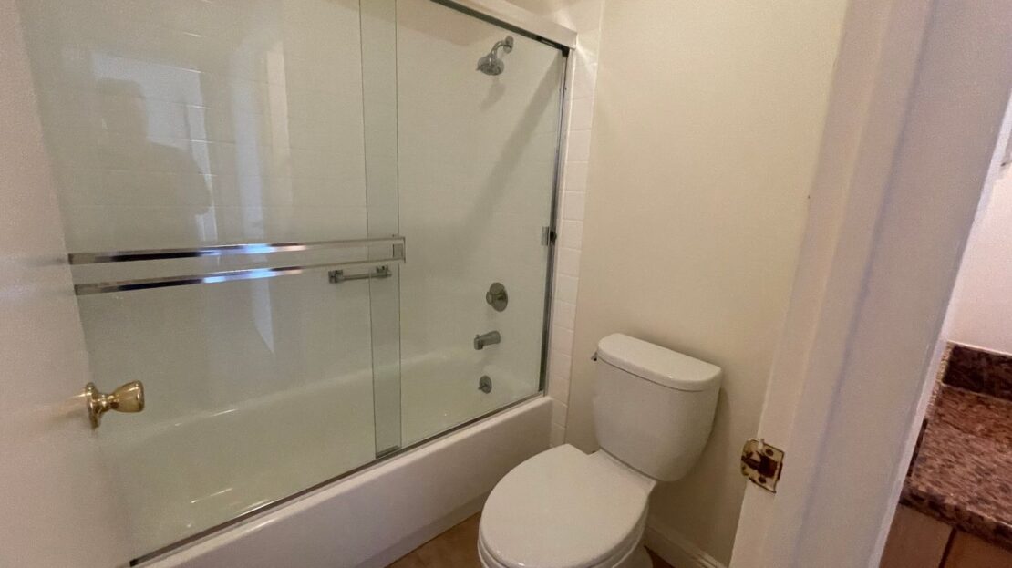 8 Admiral Drive #223 - Emeryville - California - 1 bed, 1 bath rental property