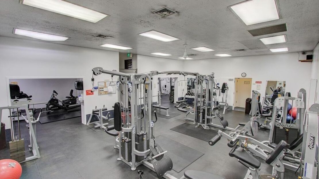 8 Admiral Drive #223 - Emeryville - California - 1 bed, 1 bath rental property