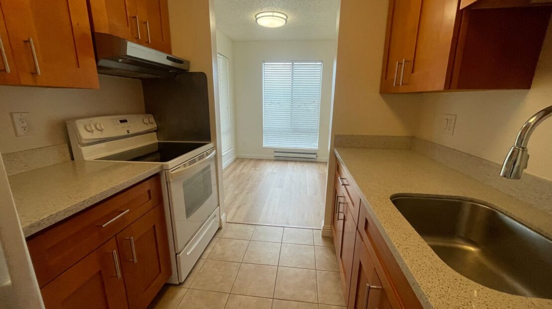 8 Admiral Drive #223 - Emeryville - California - 1 bed, 1 bath rental property