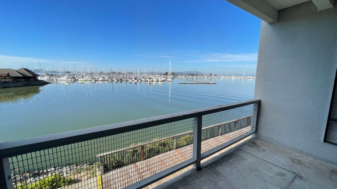 8 Admiral Drive #223 - Emeryville - California - 1 bed, 1 bath rental property